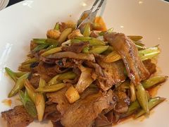 -大董(华贸购物中心店)
