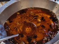 -鑫巴蜀小镇 · 水煮鱼专研店(玉桥店)