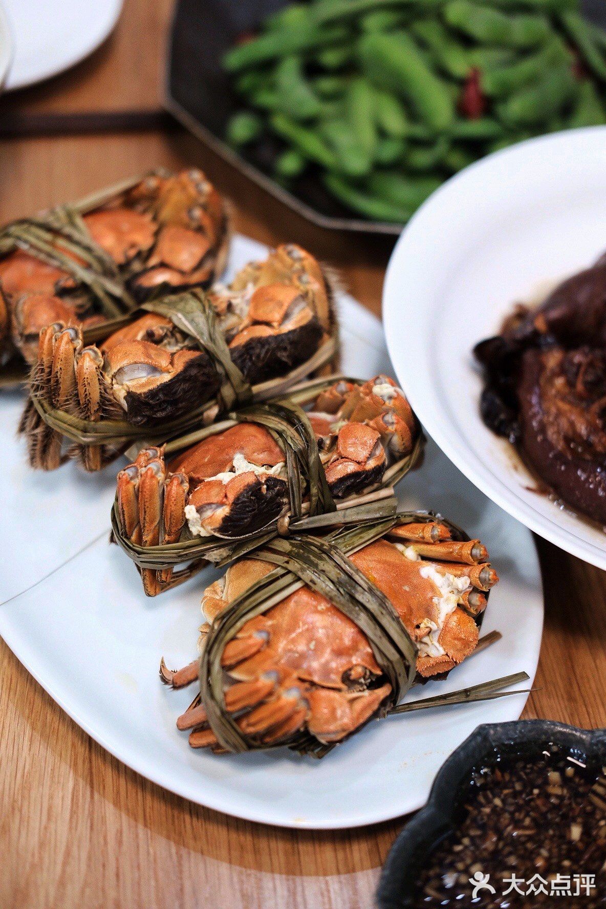 吃到蟹黄喷涌的大闸蟹 就十月初的大闸蟹来说