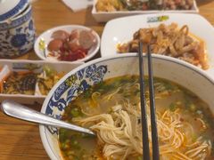 -西部马华清真兰州牛肉面·烧烤夜市(关东店)