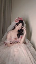 -乔伊婚纱