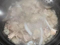 -同仁四季椰子鸡(海岸城天利店)