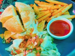 墨西哥香辣汉堡-Famous肥猫墨西哥音乐餐吧(五棵松华熙LIVE店)