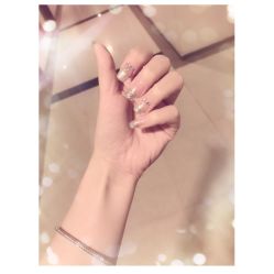 -吉吉靓甲美睫
