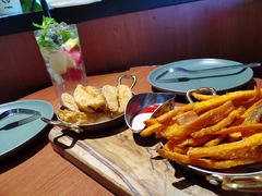 小吃拼盘-魏斯理汉堡(西安沣东吾悦店)