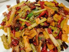 火爆猪鼻筋-院8里·少城记忆老川菜(宽窄巷子店)