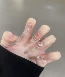 -悦指间美甲美睫