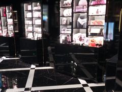 -Victoria's Secret(杭州湖滨银泰in77店)