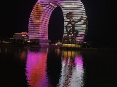 -湖州太湖旅游度假区-月亮广场