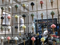-VENCHI 闻绮(上海佛罗伦萨小镇店)
