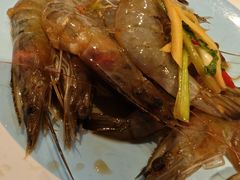 -喝丢一只鞋海鲜烧烤·海肠捞饭(市场店)