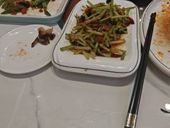 -钟记陕南菜·煎锅鱼(红专南路店)
