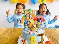 -咖咖熊蛋糕定制·英国蓝风车动物性淡奶油