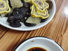 三鲜-玲燕蒸菜馆(江东路店)