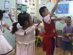 -i2青少儿英语(爱加星悦荟店)