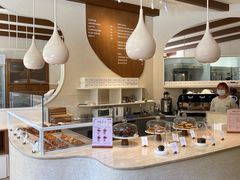 -VERIE BAKEHOUSE