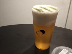 轻芝士绿妍-喜茶(深圳东门1234店)
