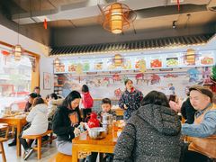 大堂-吃香喝辣·地道衡东菜(南岳大庙店)