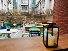 -潮一不贰·法式甜品·生日蛋糕·西式简餐(外滩店)