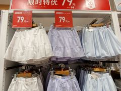 -优衣库(上海虹口龙之梦店)