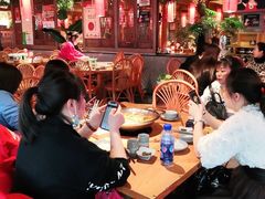 -野山舂·贵州现舂酸汤火锅(鸿通城店)