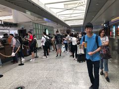-星巴克(上海虹桥站2A检票口)