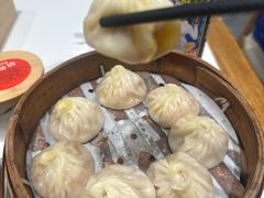 -馋三尺蟹粉小笼(人民广场店)