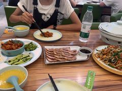 -合合春饼·酱骨·东北菜(潘家园店)