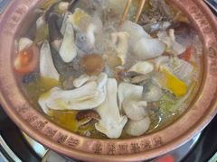 -阿婆情腊排骨火锅(金虹路店)