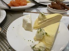 榴莲蛋糕-都会尚膳·海鲜自助餐厅(重庆万豪酒店)