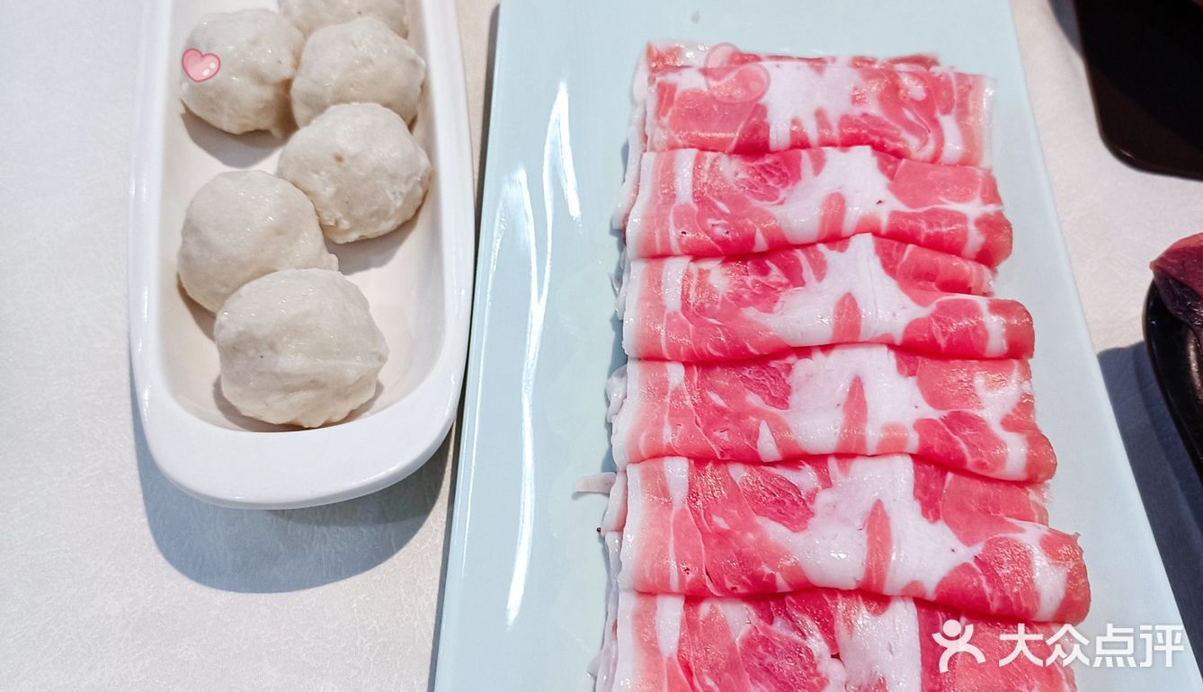 顺着东来顺来到皇城根