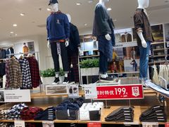 -优衣库(上海颛桥万达广场店)