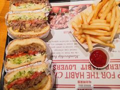 火烤双层牛肉特堡-The Habit Burger Grill 哈比特汉堡(复兴soho店)