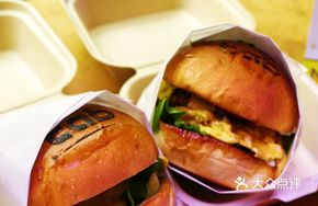 Classic Wagyu Cheese Egg Burger