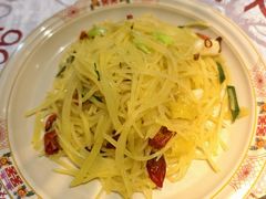 -耙吉吉川味小酒馆(本地人回头店)