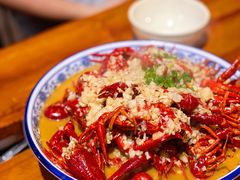 -琥珀老六龙虾(四里河店)