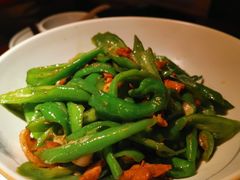 辣椒炒个肉-佬麻雀·新湘菜(珠海金发购物中心店)