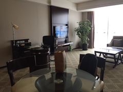 -上海浦东绿地铂骊酒店
