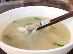 -建新园过桥米线(宝善街店)