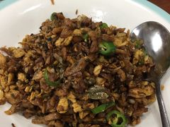 -湖南人家湘菜馆(镇江路店)