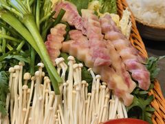 -阿婆情腊排骨火锅·野生菌季(古城旗舰店)