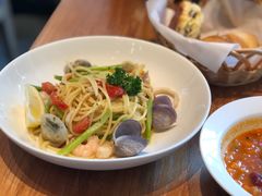-麦田工坊(月湖店)