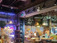 -领鲜活海鲜榴莲自助火锅(东门店)