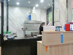 -白翔甜食店