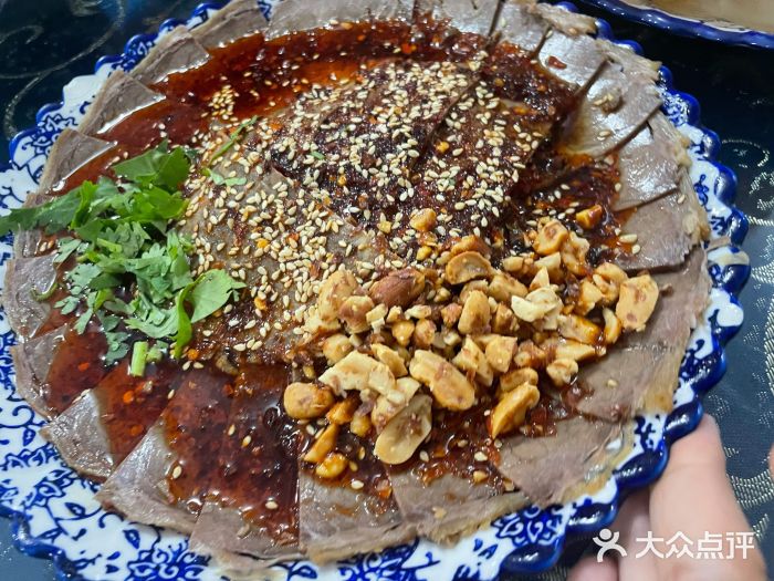 回辉登偰氏面片(东莲花美食街店)薄凉牛肉片图片