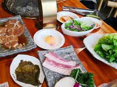 -万兴佳烤肉·长白山老味道(宏泰广场店)