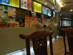 -海口骑楼小吃街