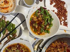 -张大师鸭爪爪特色干锅(南湖店)