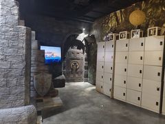 -暴风岛沉浸式体验馆(百联世纪店)