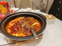 -品海楼·大连海胆锅贴馆(东港店)